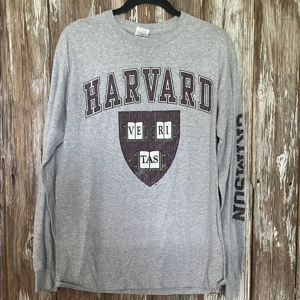 EUC HARVARD LONG SLEEVE T-SHIRT, size medium